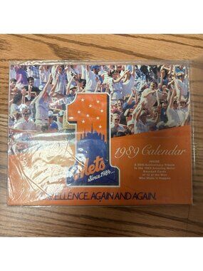 1989 New York Mets Baseball Calendar with 1969 card insert Tom Seaver Gil Hodges
